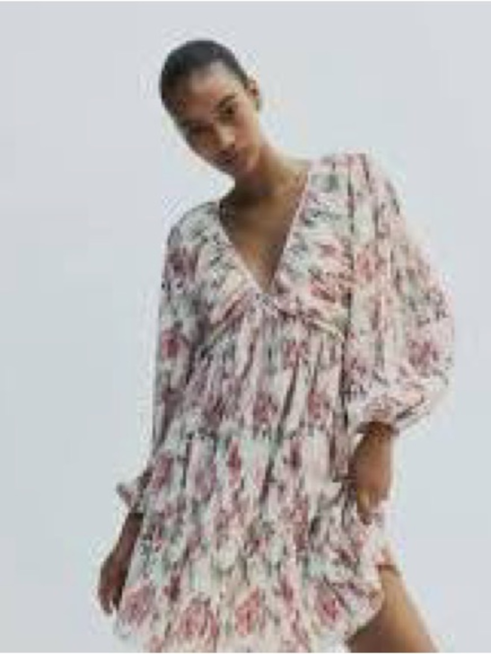 H&M Floral Pleated Mini Dress in Pink and Cream - Picture 2 of 5